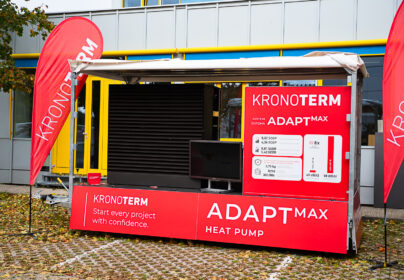 WIR HABEN DIE ADAPT MAX TOUR IN EUROPA OFFIZIELL GESTARTET