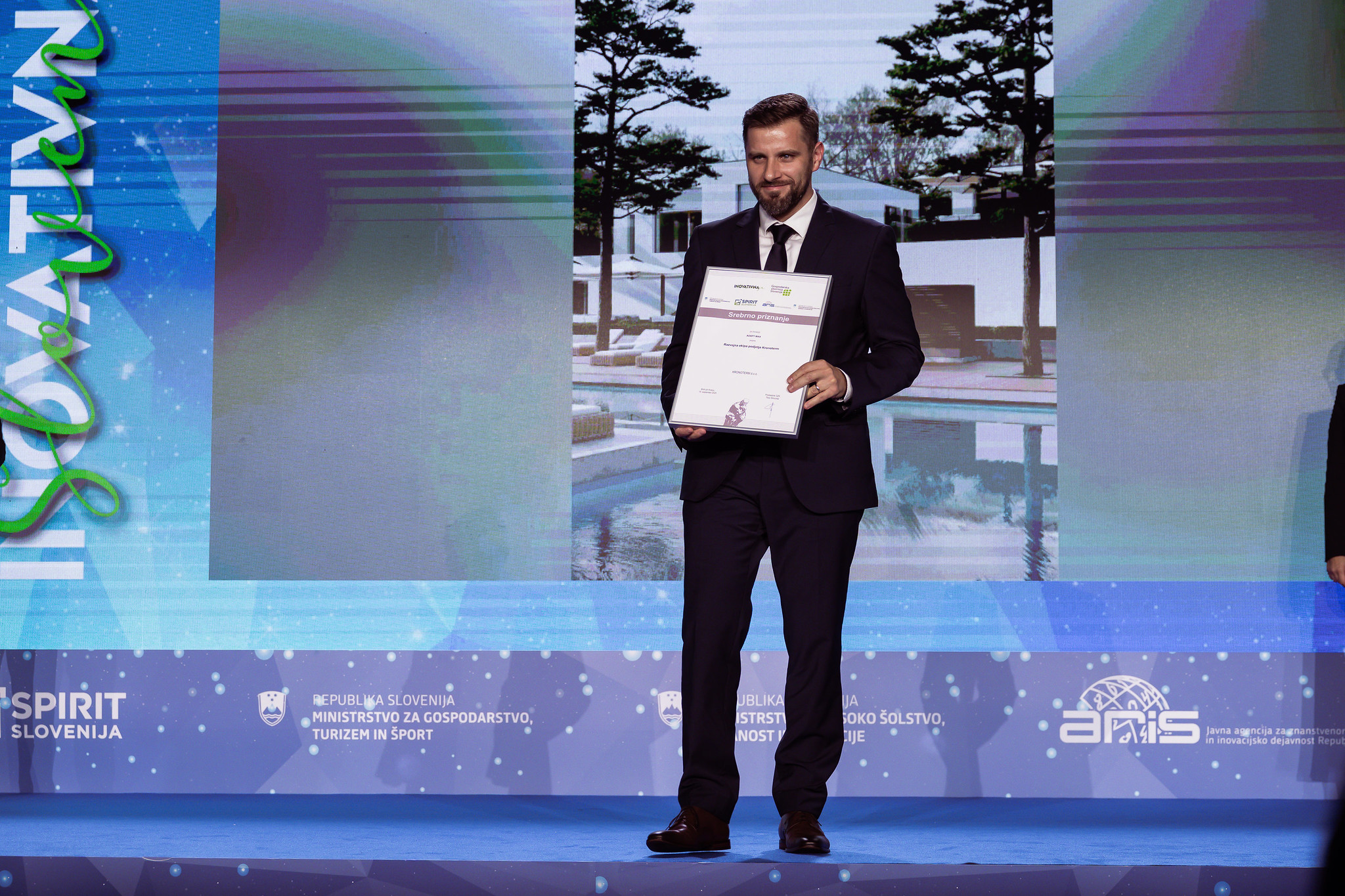 54793405923_f374ef1350_k